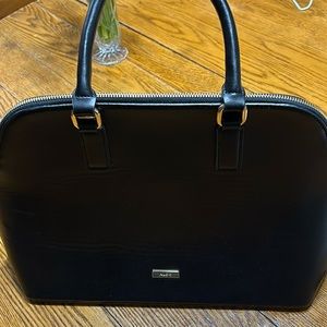 Aldo Faux leather handbag. Shoulder strap missing. Good condition. Black.